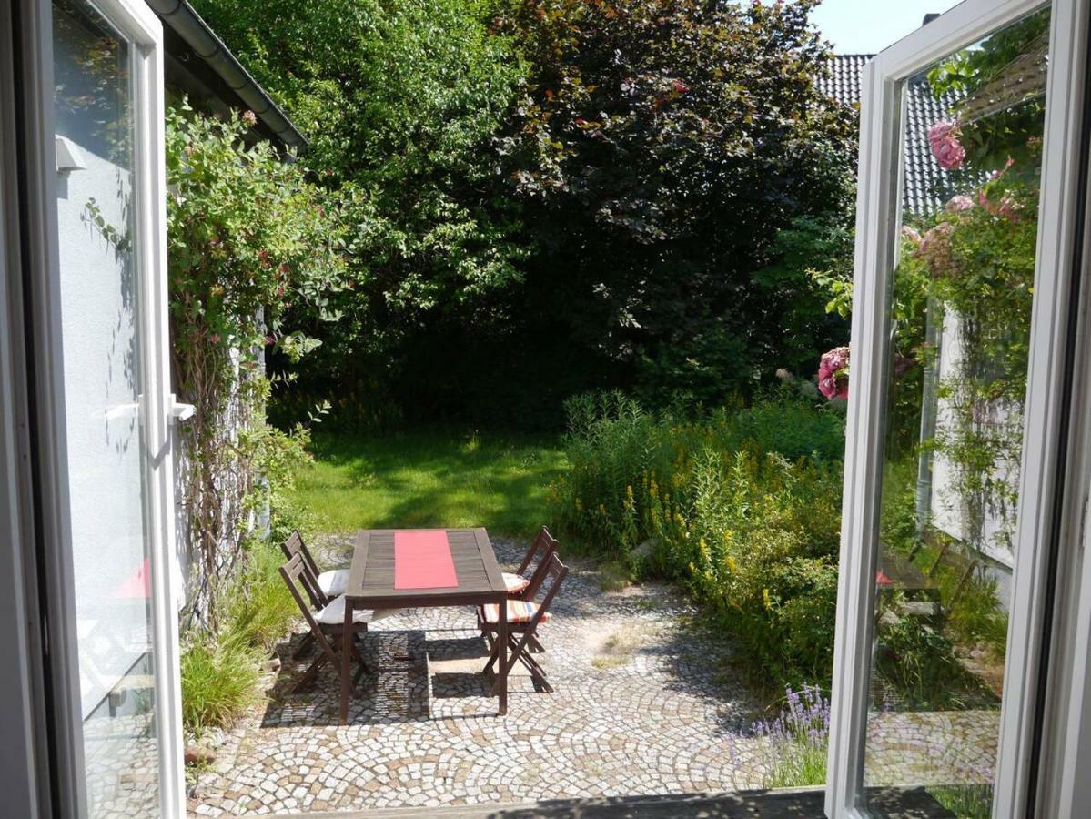 Sonniges Haeuschen Mit Garten Braunschweig Exterior photo